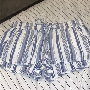 kohl’s blue striped soft shorts
